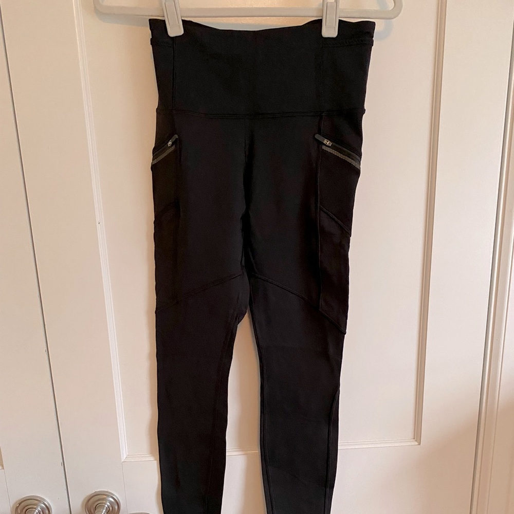 Black Lululemon NWOT leggings